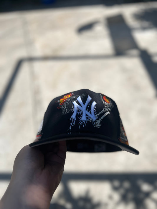 NZMU X NEW ERA EXCLUSIVE 59FIFTY BLACK NEW YORK YANKEES W/ GREY BRIM