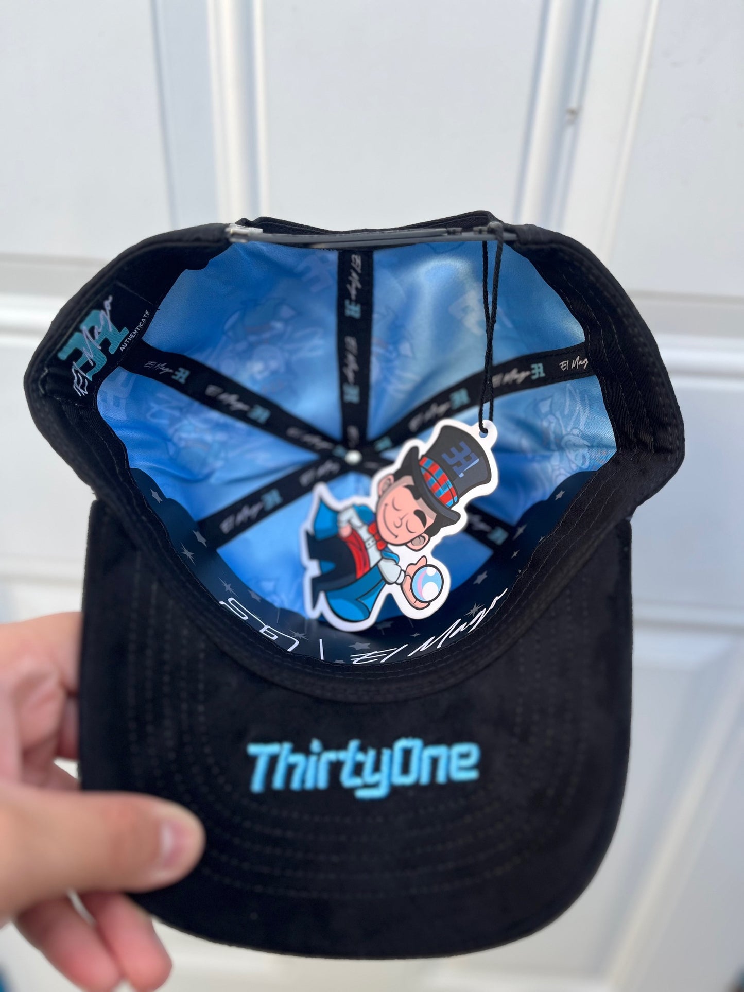 THIRTYONE X EL MAGO “MAGIC CLUB”