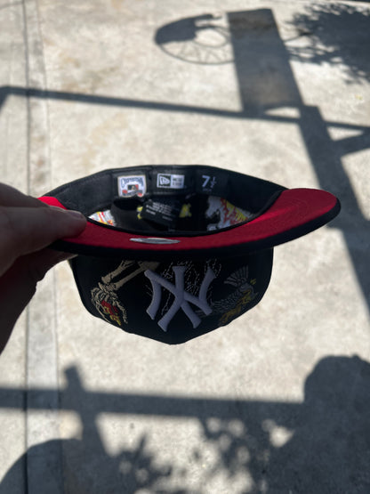 NZMU X NEW ERA EXCLUSIVE 59FIFTY BLACK NEW YORK YANKEES