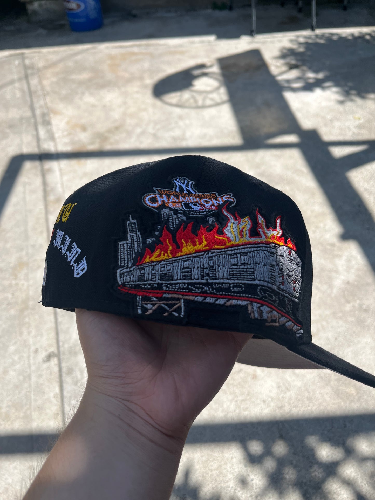 NZMU X NEW ERA EXCLUSIVE 59FIFTY BLACK NEW YORK YANKEES W/ GREY BRIM