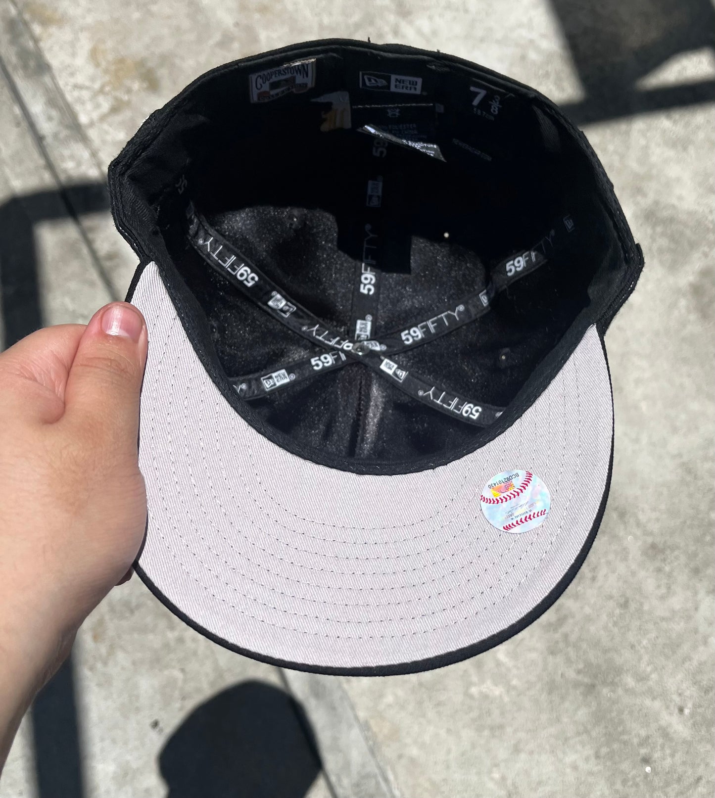 NZMU X NEW ERA EXCLUSIVE 59FIFTY BLACK NEW YORK YANKEES W/ GREY BRIM