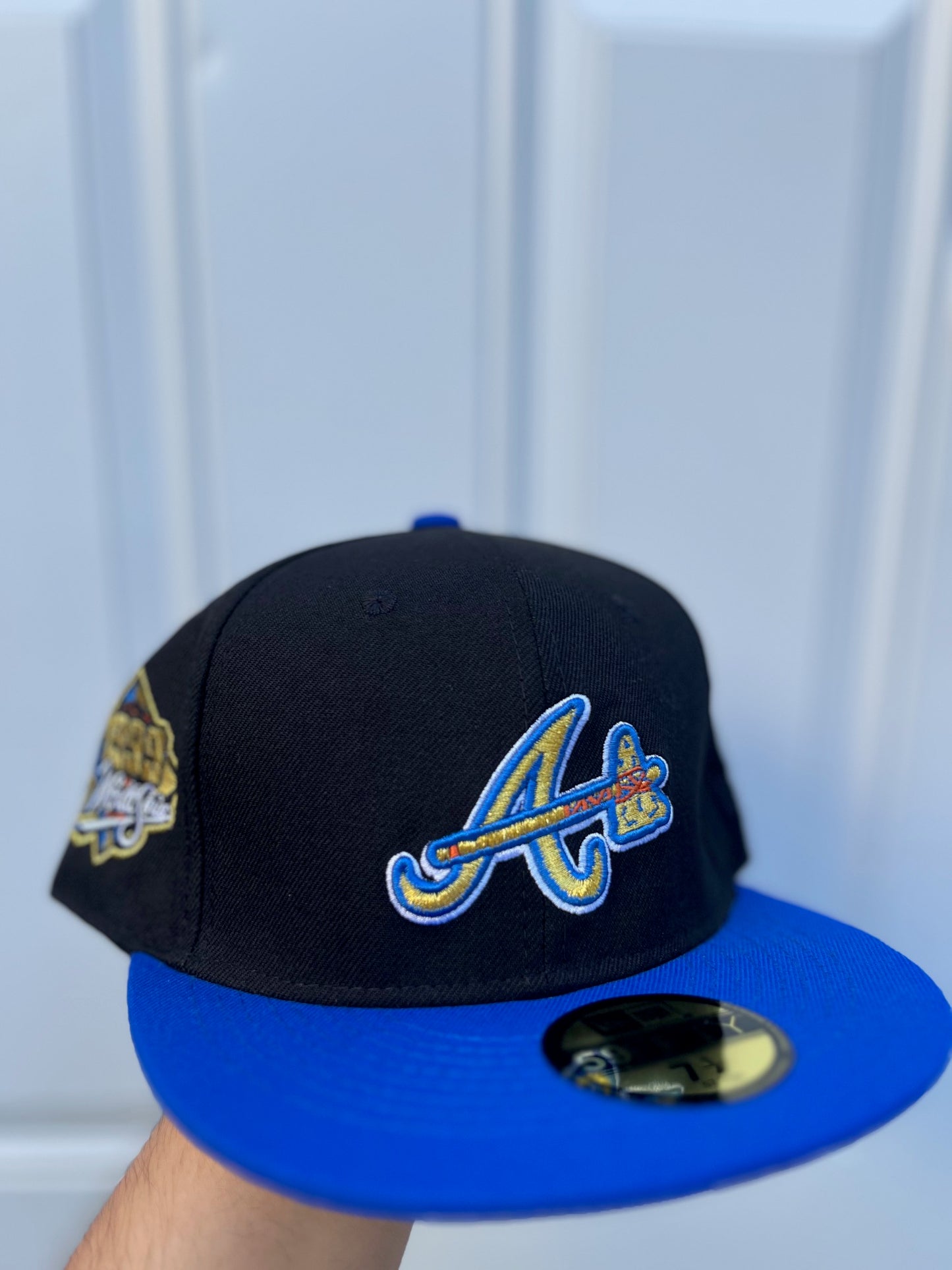 ATLANTA BRAVES W/ WORLD SERIES SIDE PATCH