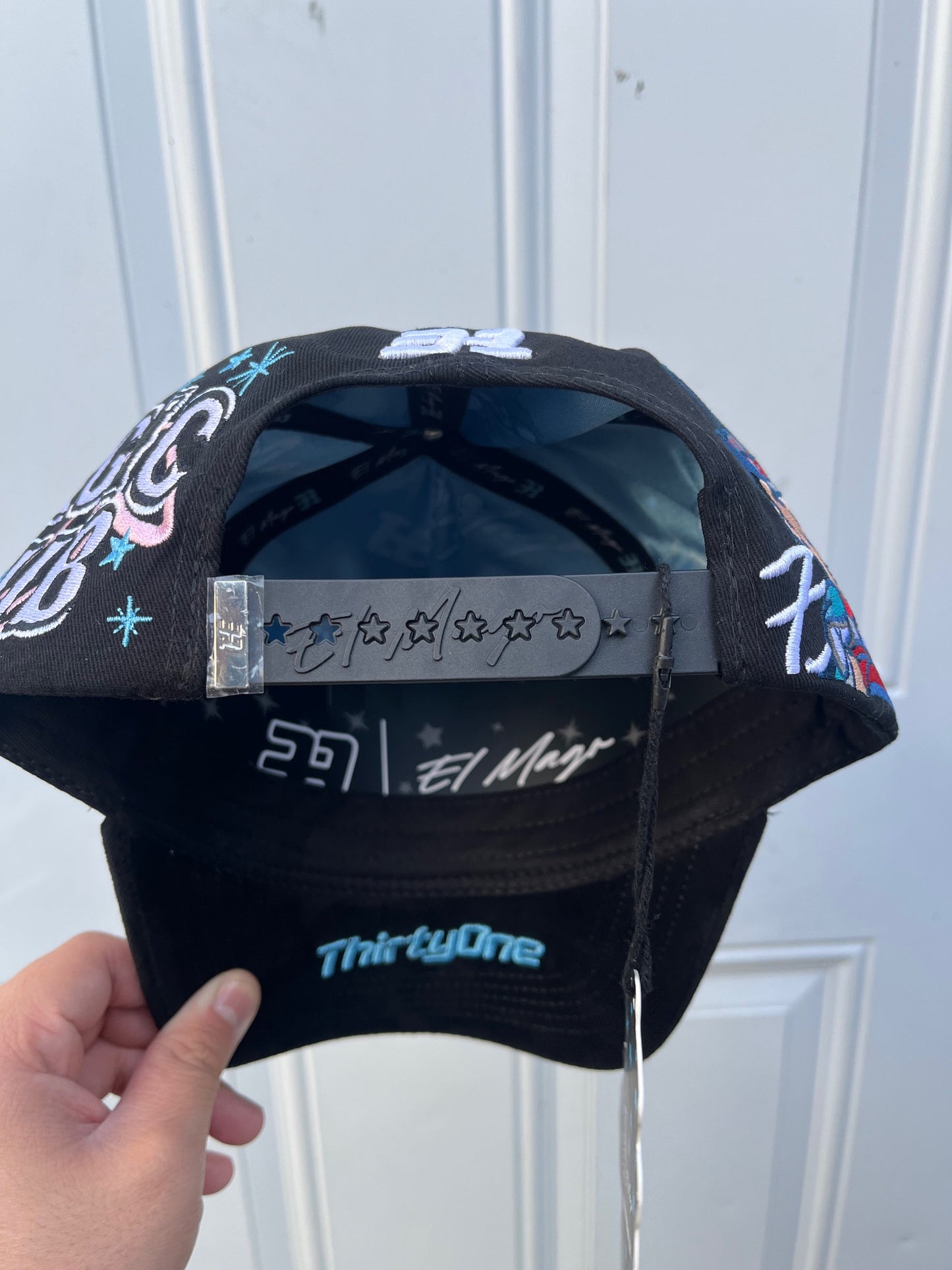 THIRTYONE X EL MAGO “MAGIC CLUB”